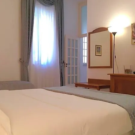 Porta Di Mare 3*
