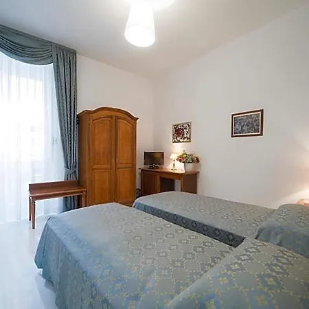 Porta Di Mare 3*