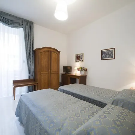 Bed & Breakfast Porta Di Mare 3*