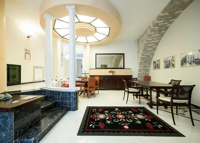 Porta Di Mare Bed & Breakfast 3*