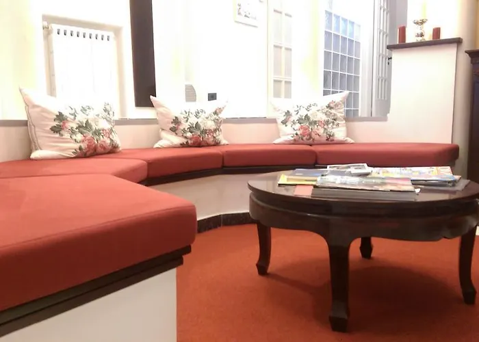 Porta Di Mare Bed & Breakfast 3*